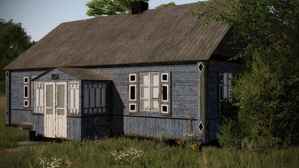 OLD WOODEN HOUSE