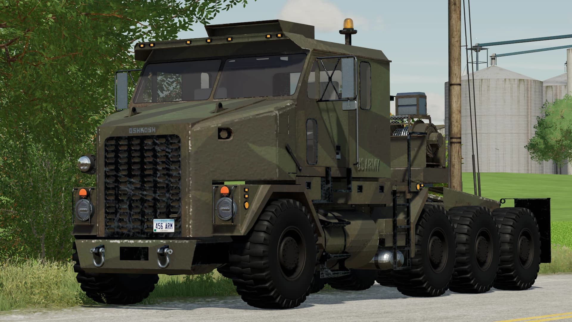 OSHKOSH M1070 2