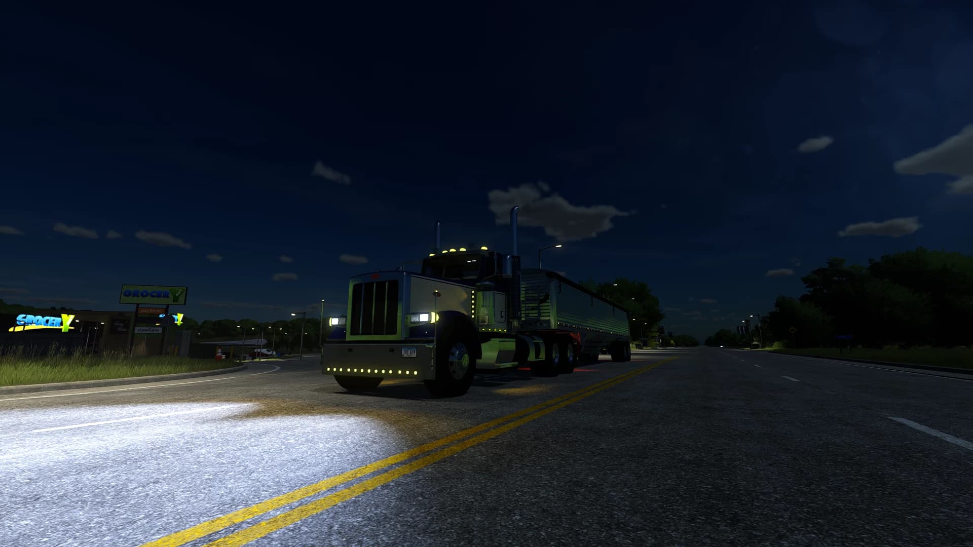 PETERBILT 389 DAYCAB 4