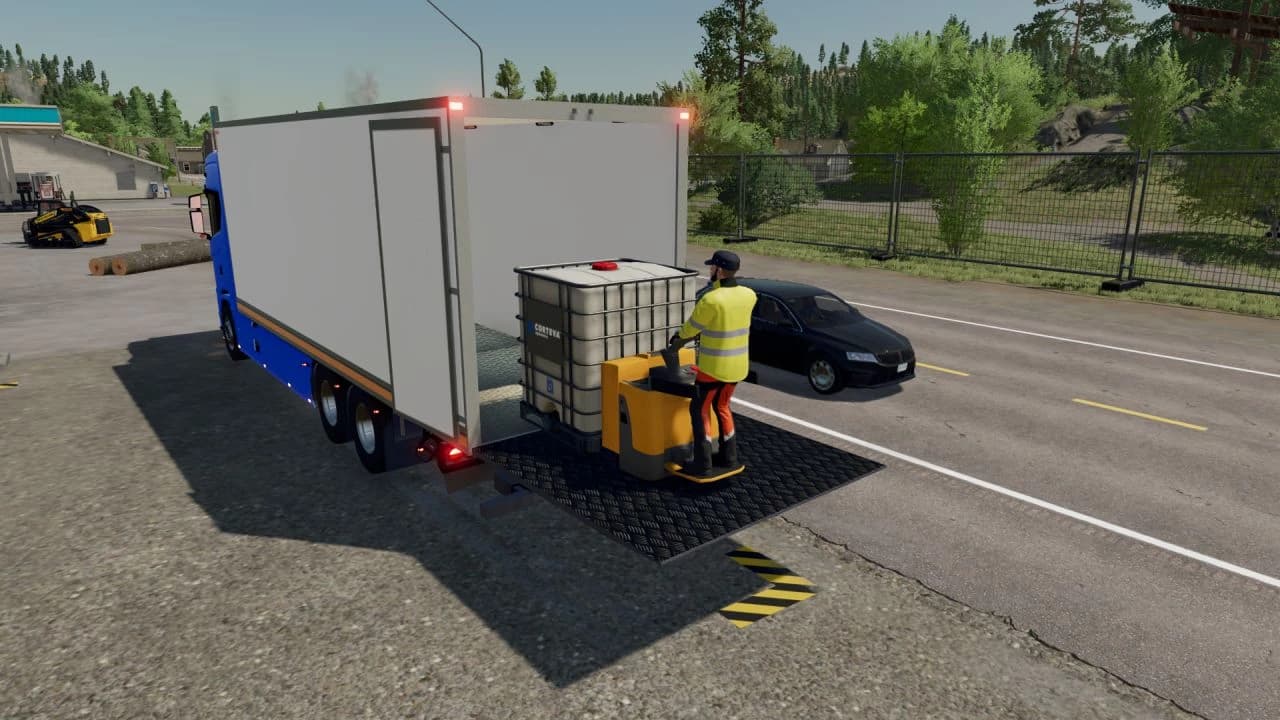SCANIA WITH TAIL LIFT 3