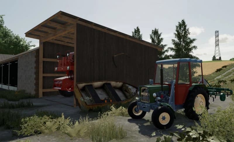 SHED FOR HARVESTER