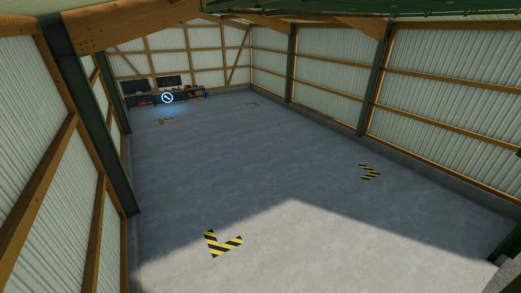 SMALL GARAGE