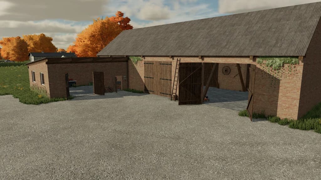 SMALL GARAGE