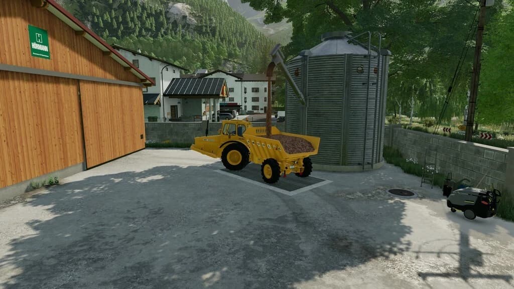SMALL IRON ORE AND STONE SILO 2