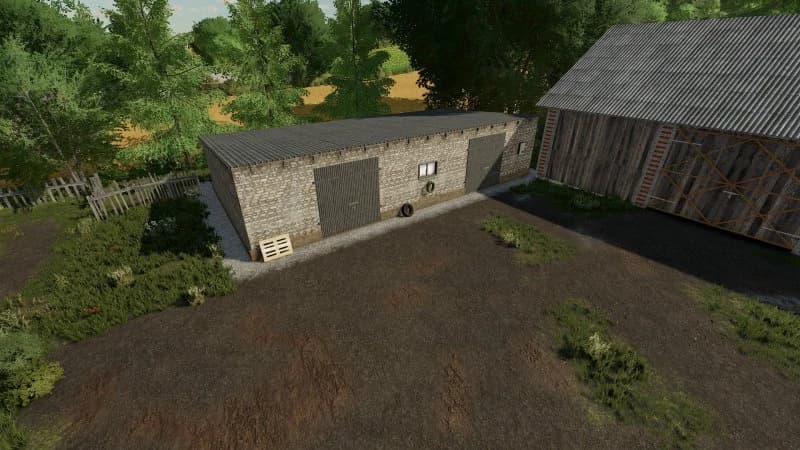 SMALL POLISH GARAGE 3
