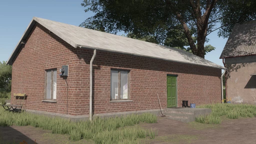 SMALL SINGLE-FAMILY HOUSE 3