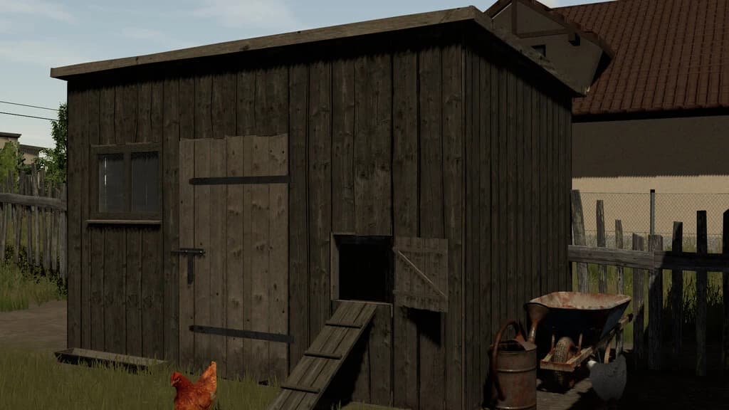 PACK WITH SMALL CHICKEN COOPS 3
