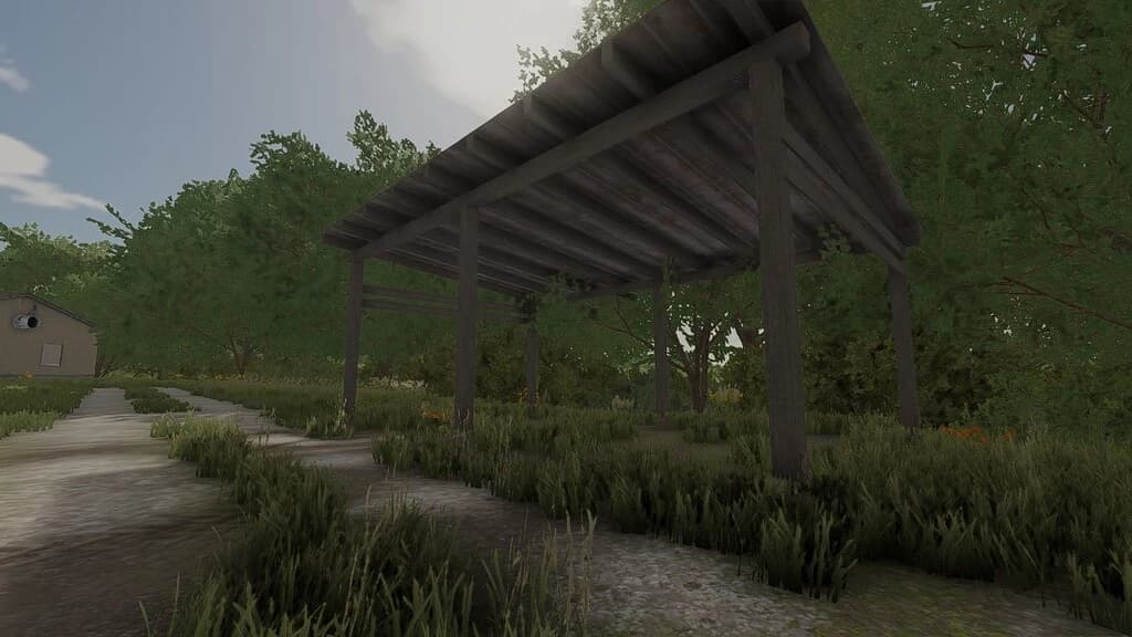 SMALL WOODEN SHED 2