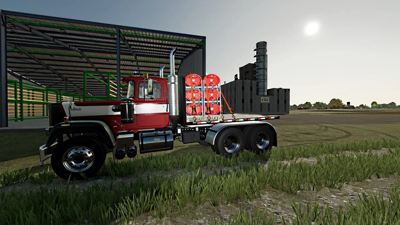 SUPERLINER WITH SHORT FLATBED
