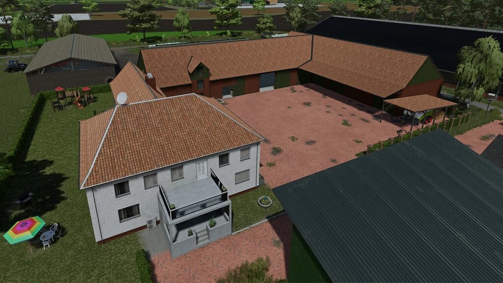 THREE SIDED FARM 5