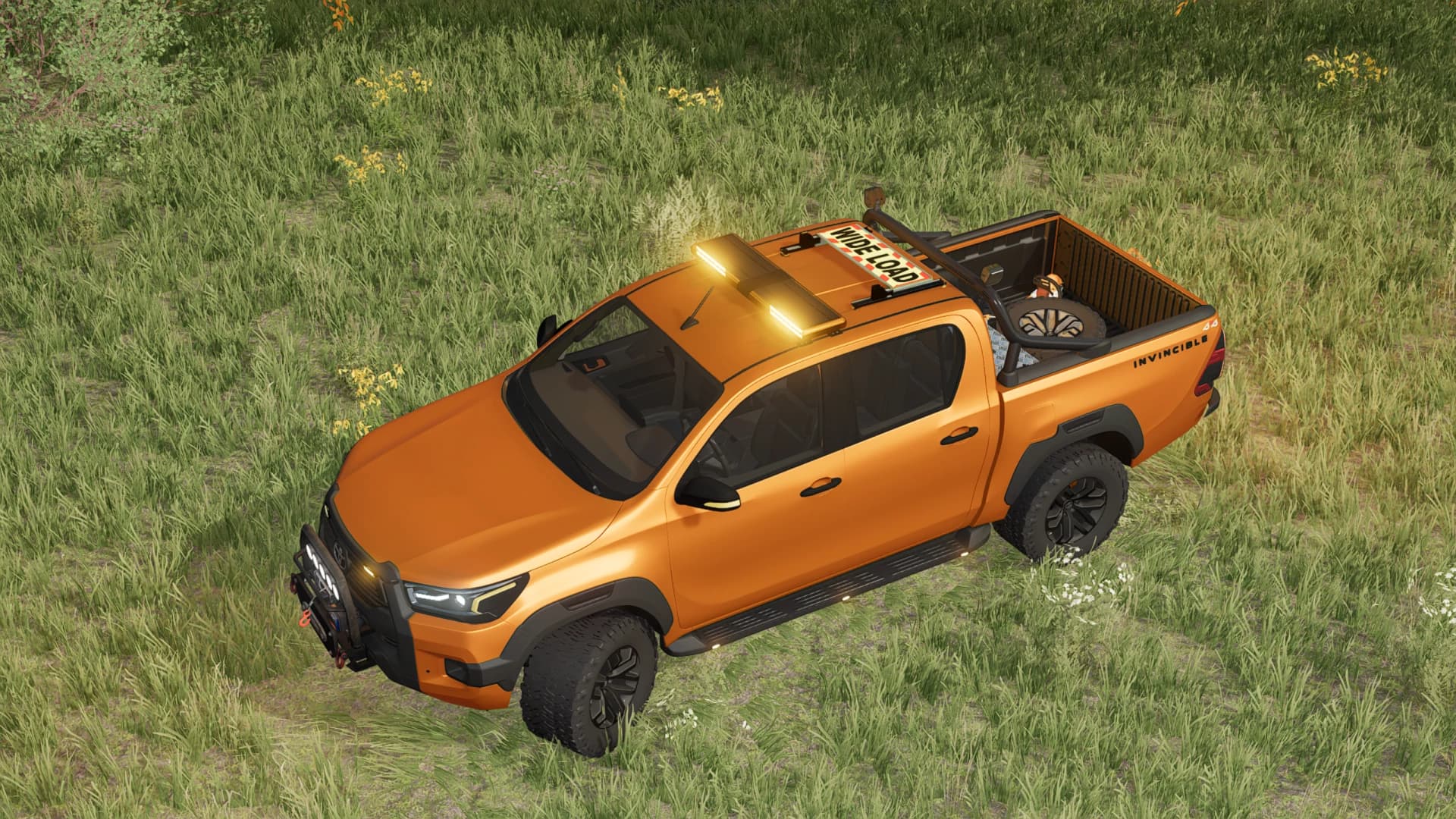 TOYOTA HILUX INVINCIBLE 2