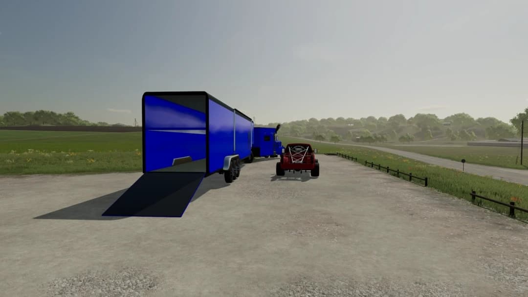 TRIAXLE ENCLOSED TRAILER 3