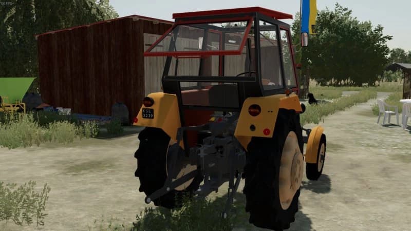 URSUS C-330 JAREKOGAREK 2