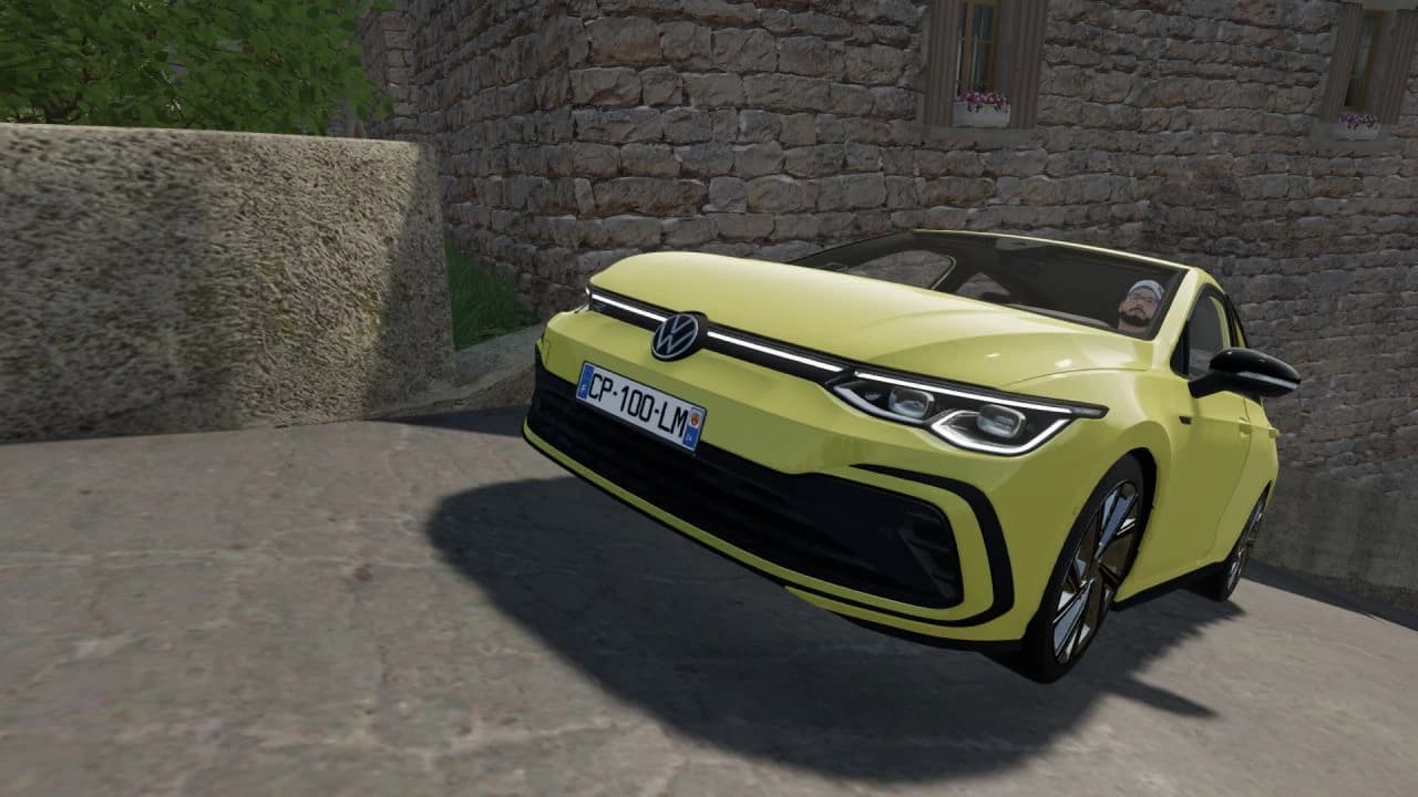 VOLKSWAGEN GOLF 8 R-LINE