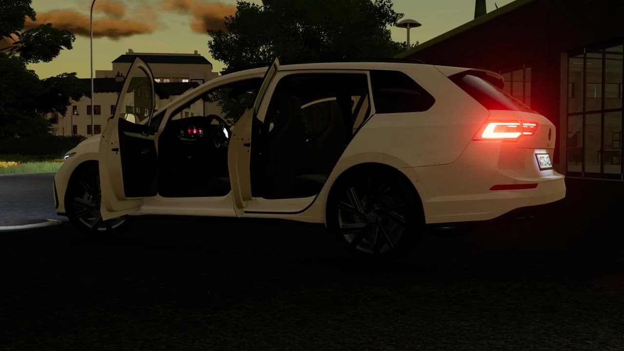 VOLKSWAGEN GOLF 8 R VARIANT