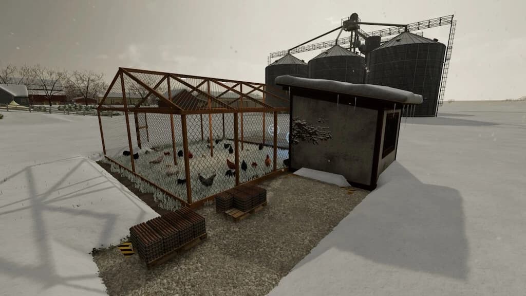 WIRED CHICKEN COOP 4