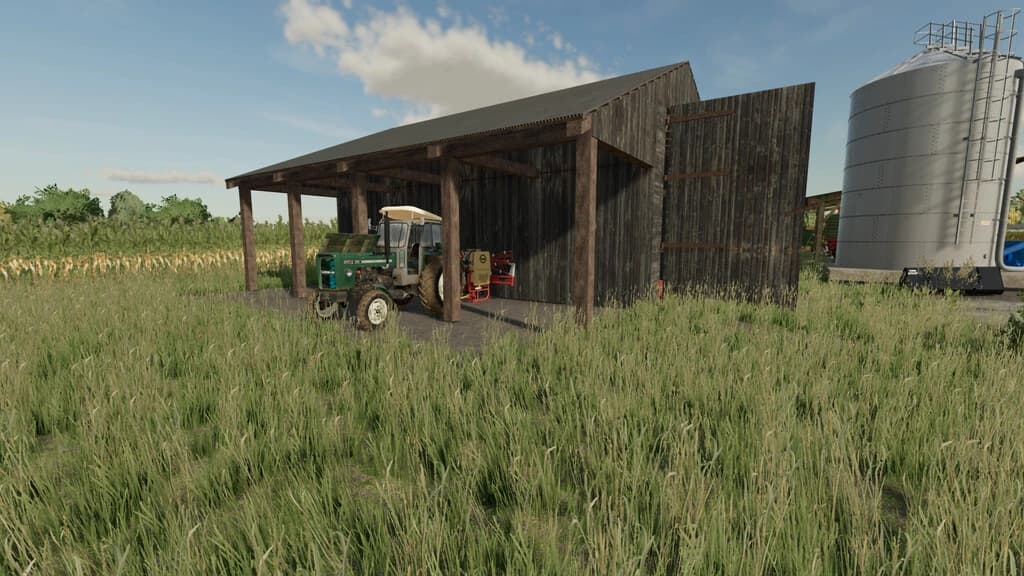 WOODEN BARN 4