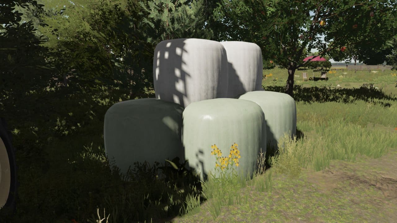 Decorative Wrapped bales V Beta 3
