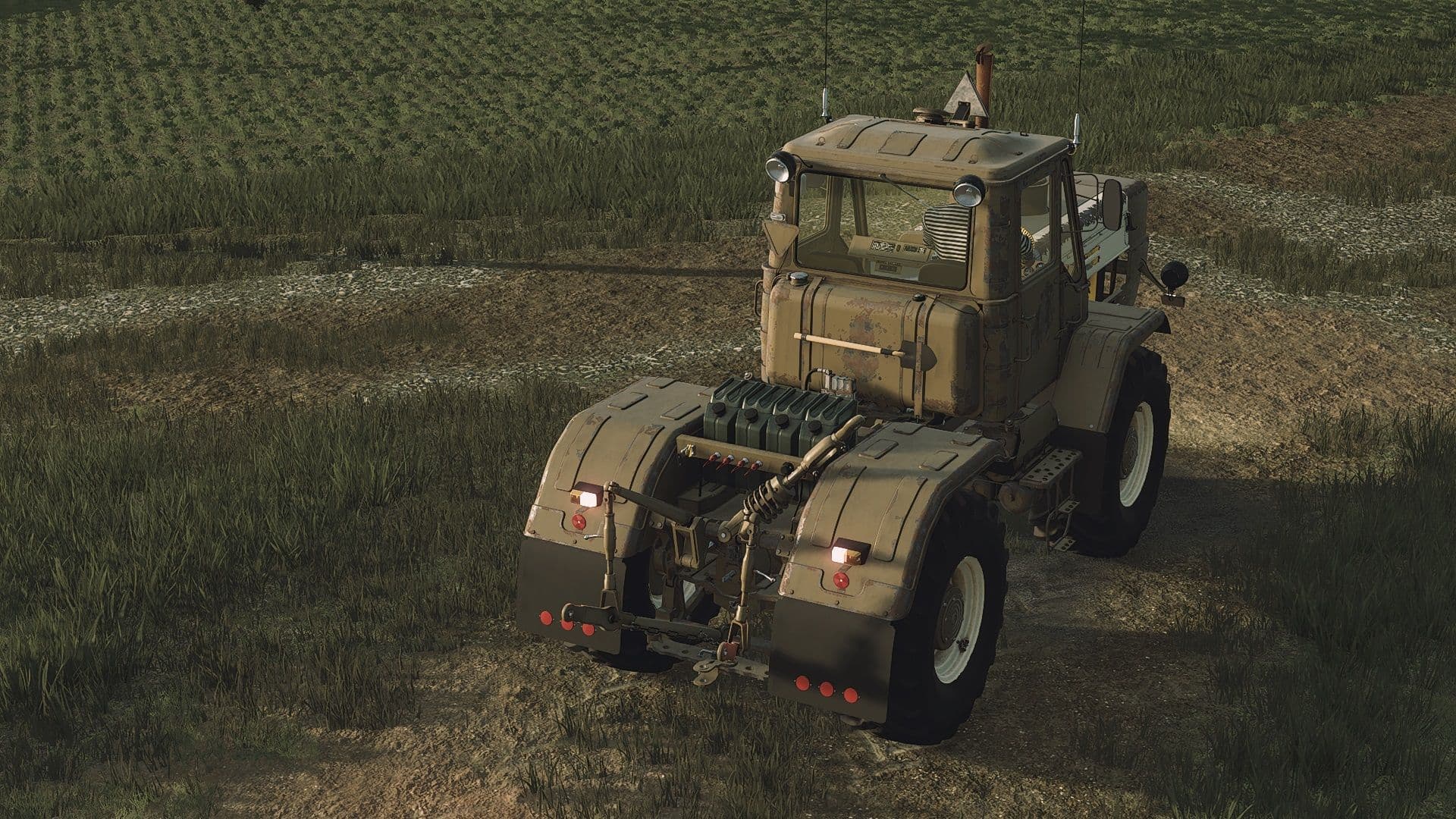 HTZ T-150K 4