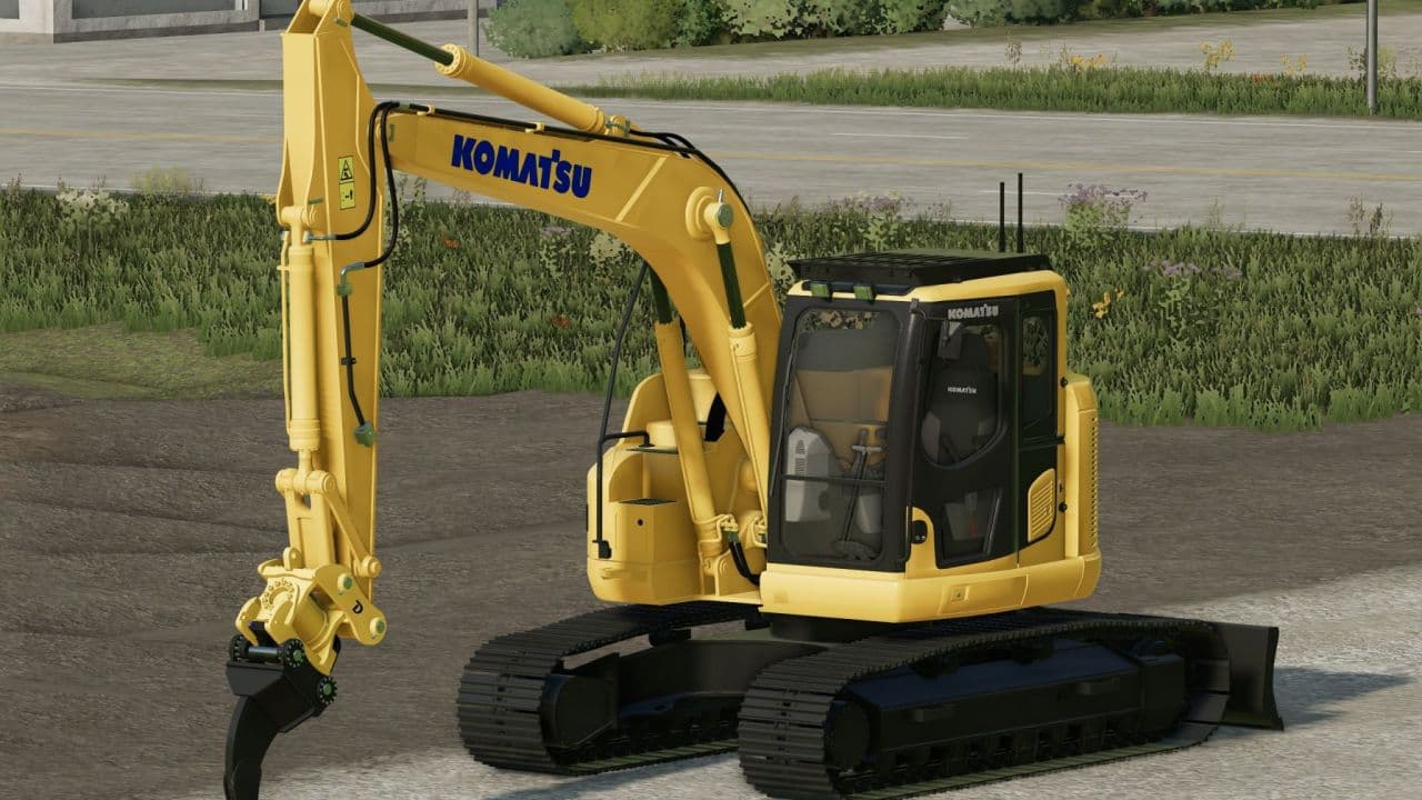 Komatsu PC138 3