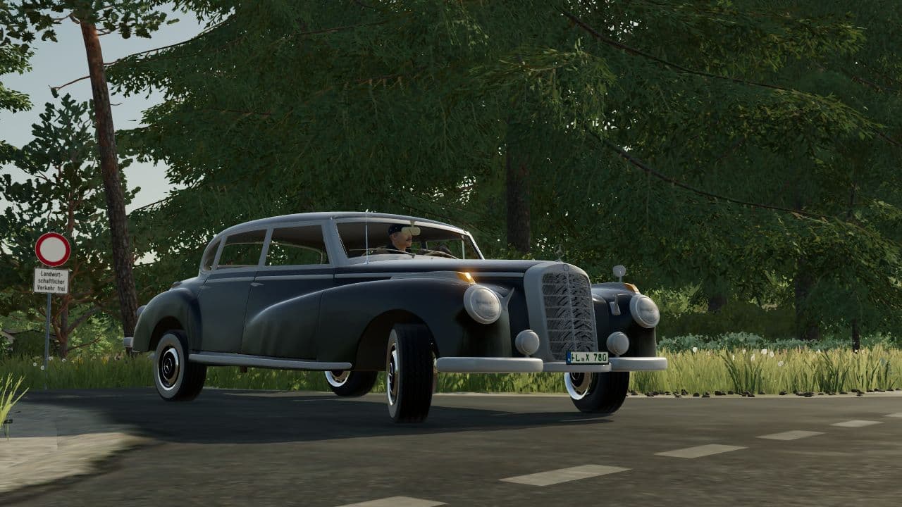 Mercedes Benz W186 Adenauer 3