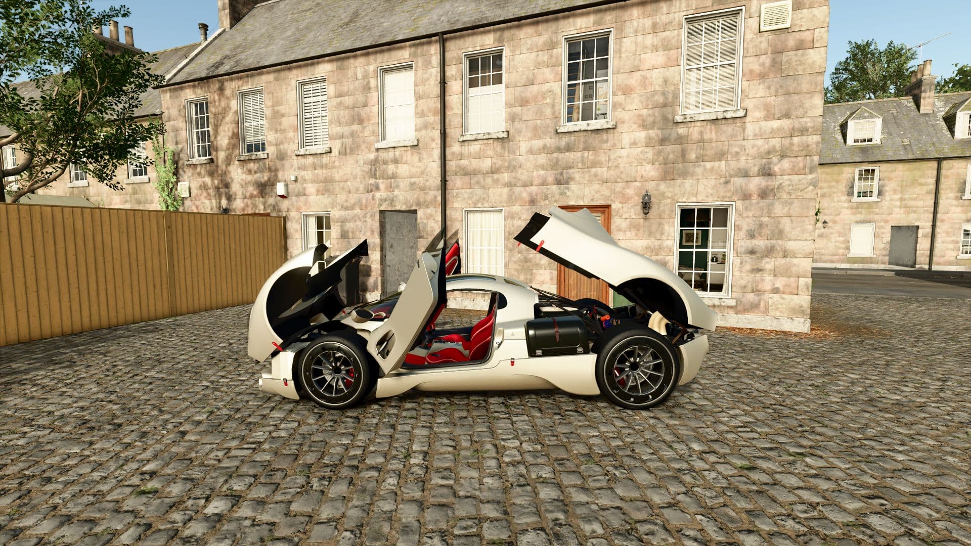 PAGANI UTOPIA 5