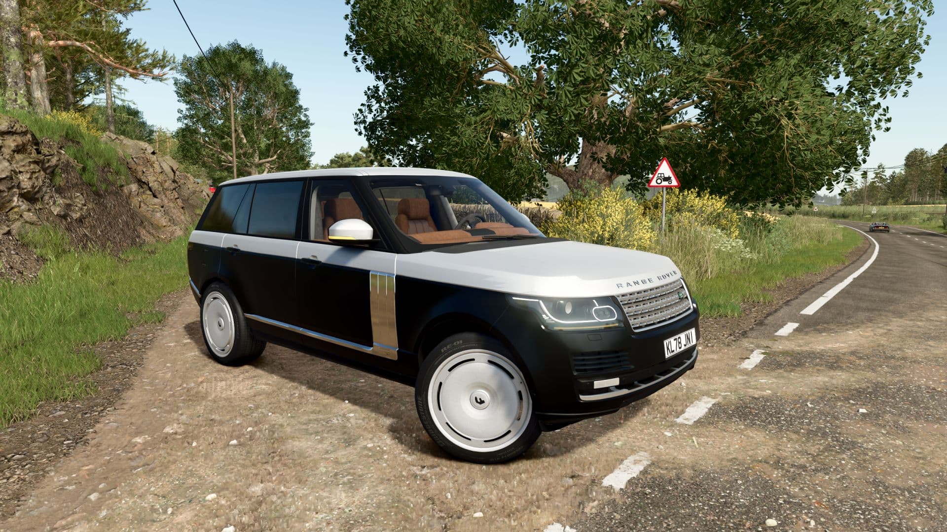 Range Rover LWB 5