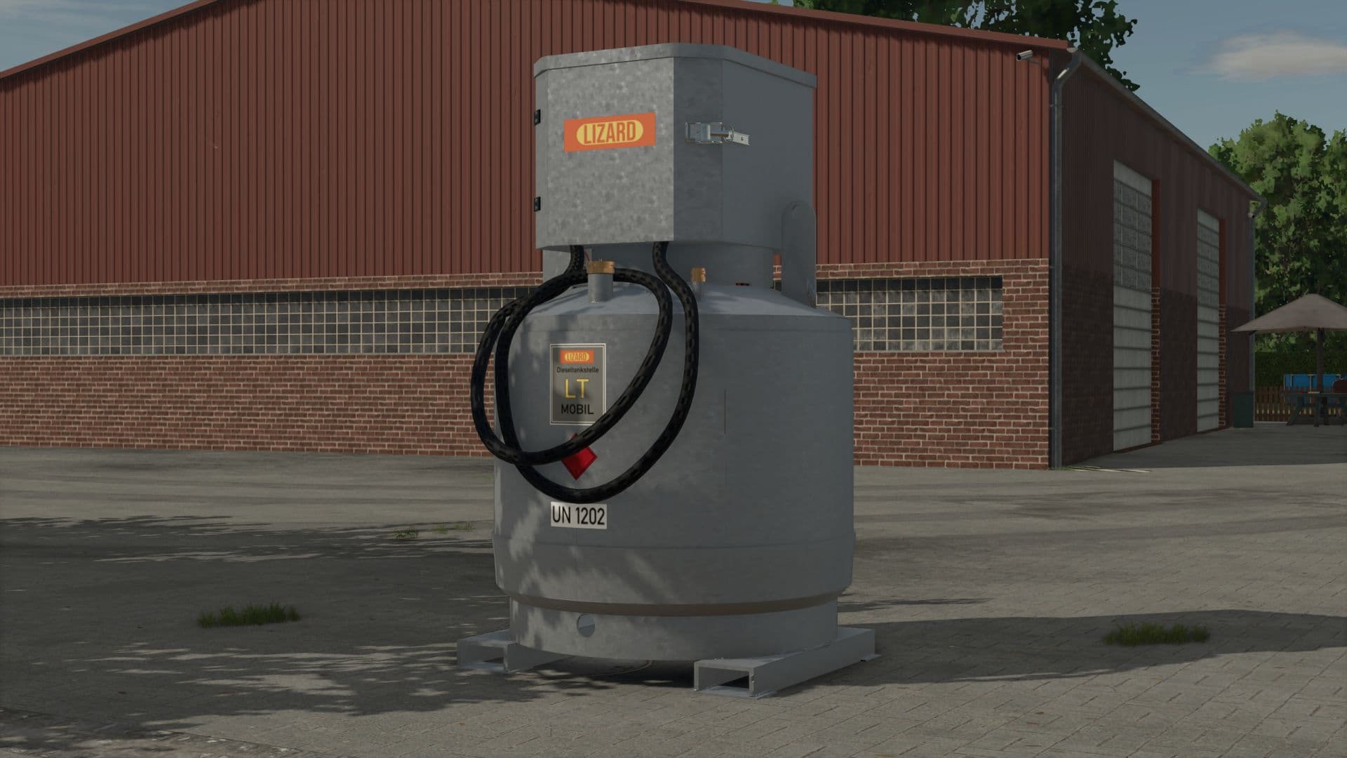 Lizard diesel tank