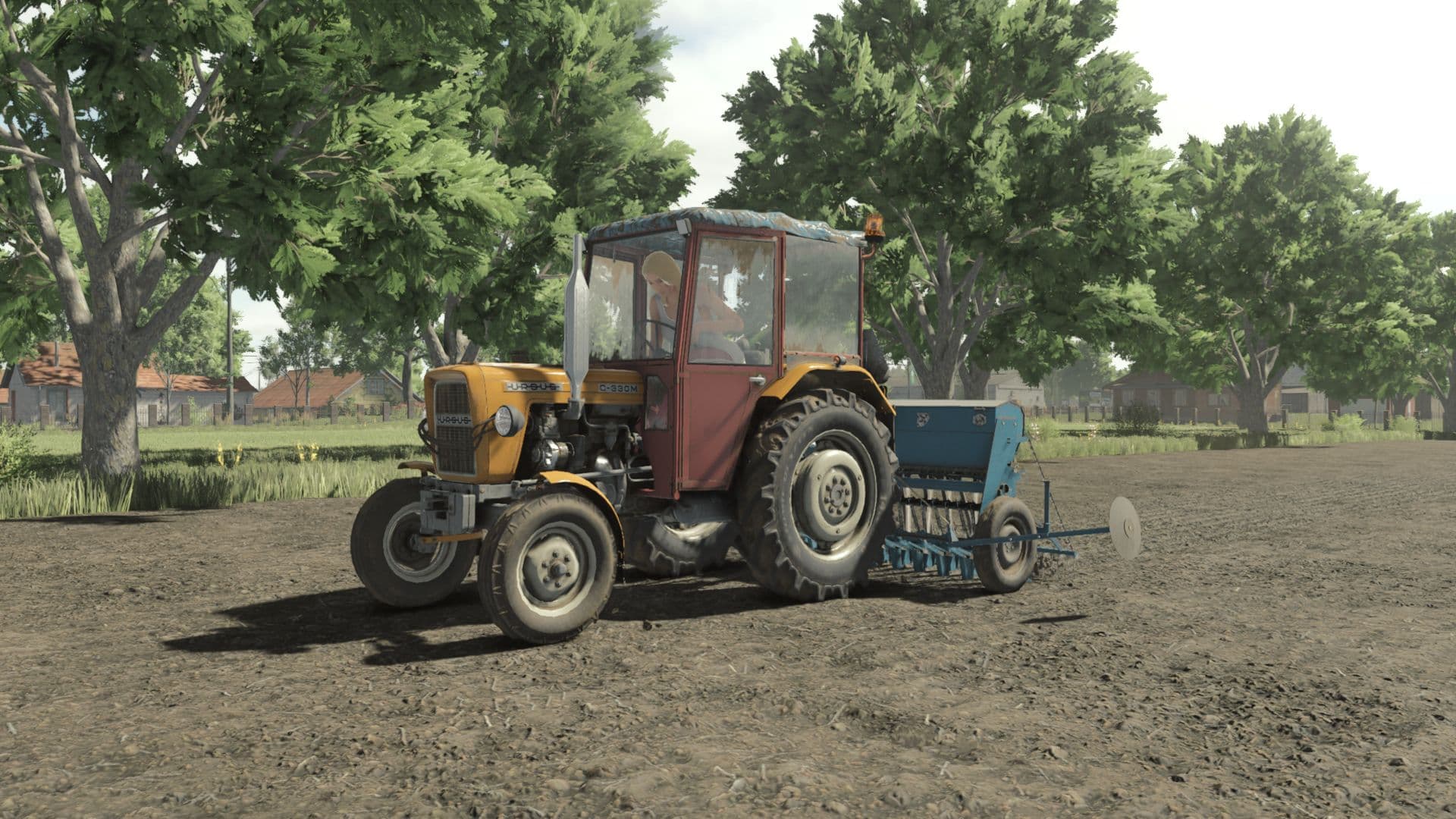 Ursus C-330/330M 3