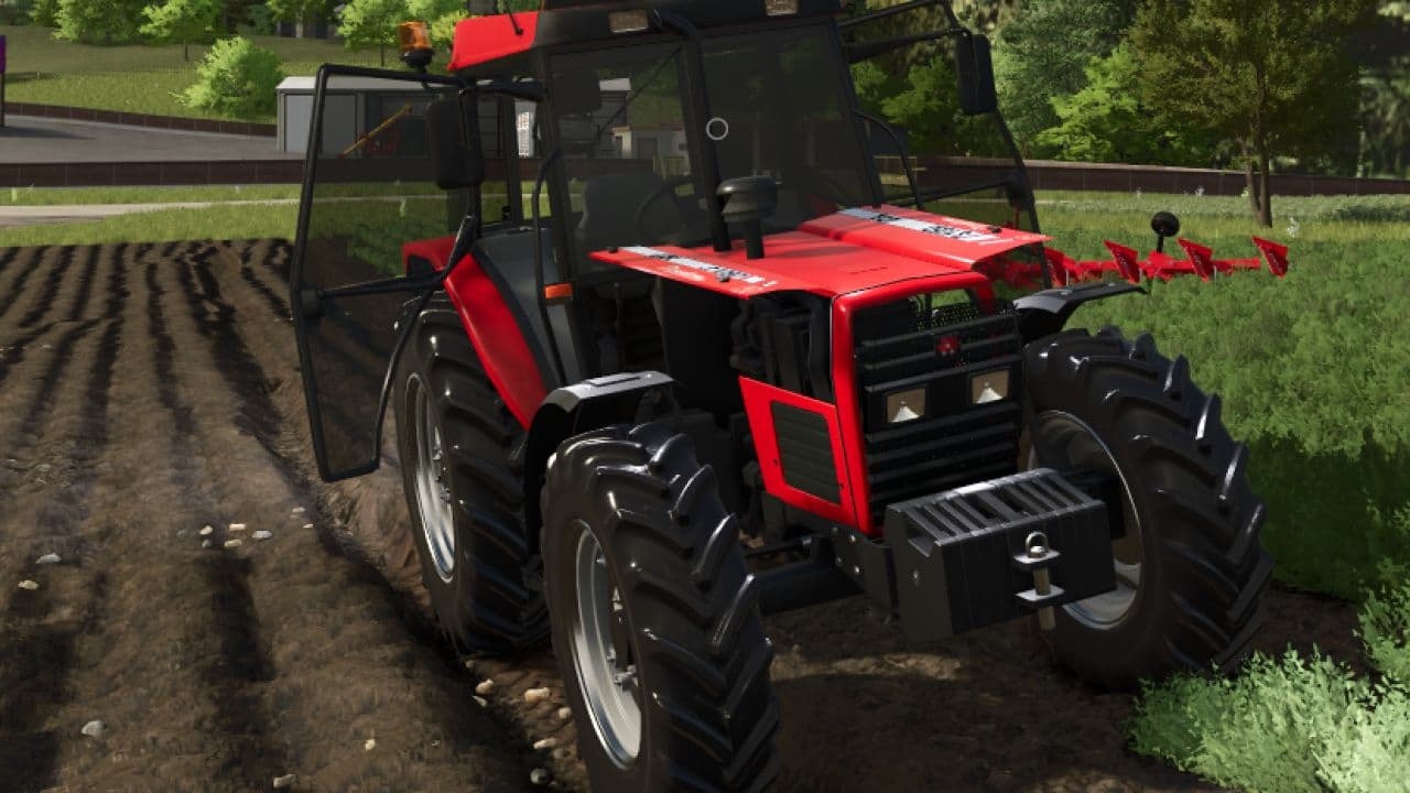 Massey Ferguson/Uzel Phantom 3