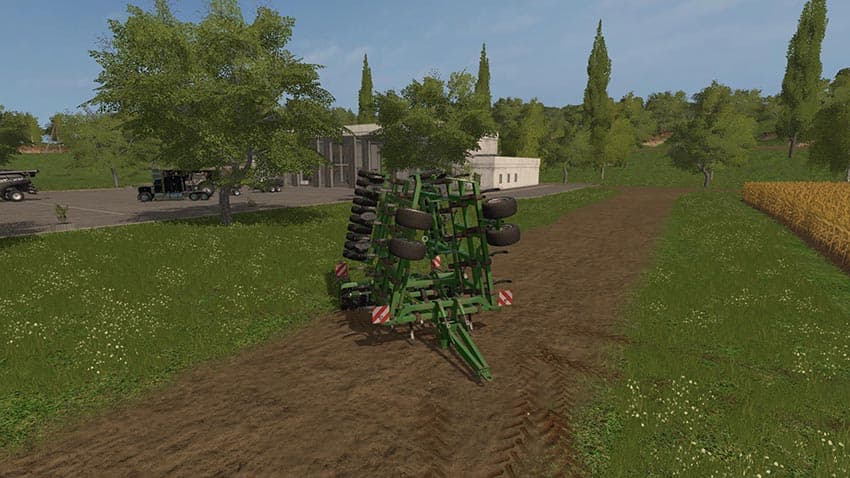 John Deere 420 Cultivator