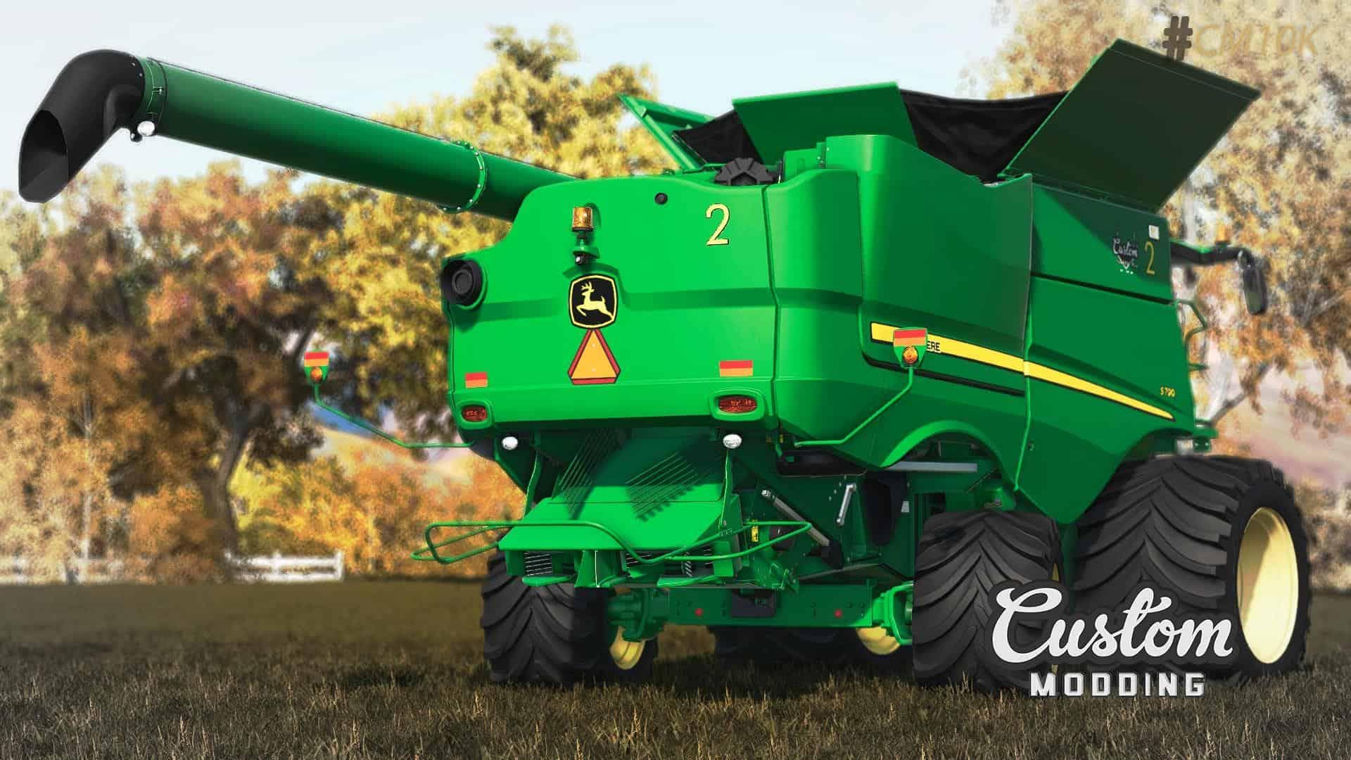 JOHN DEERE S700