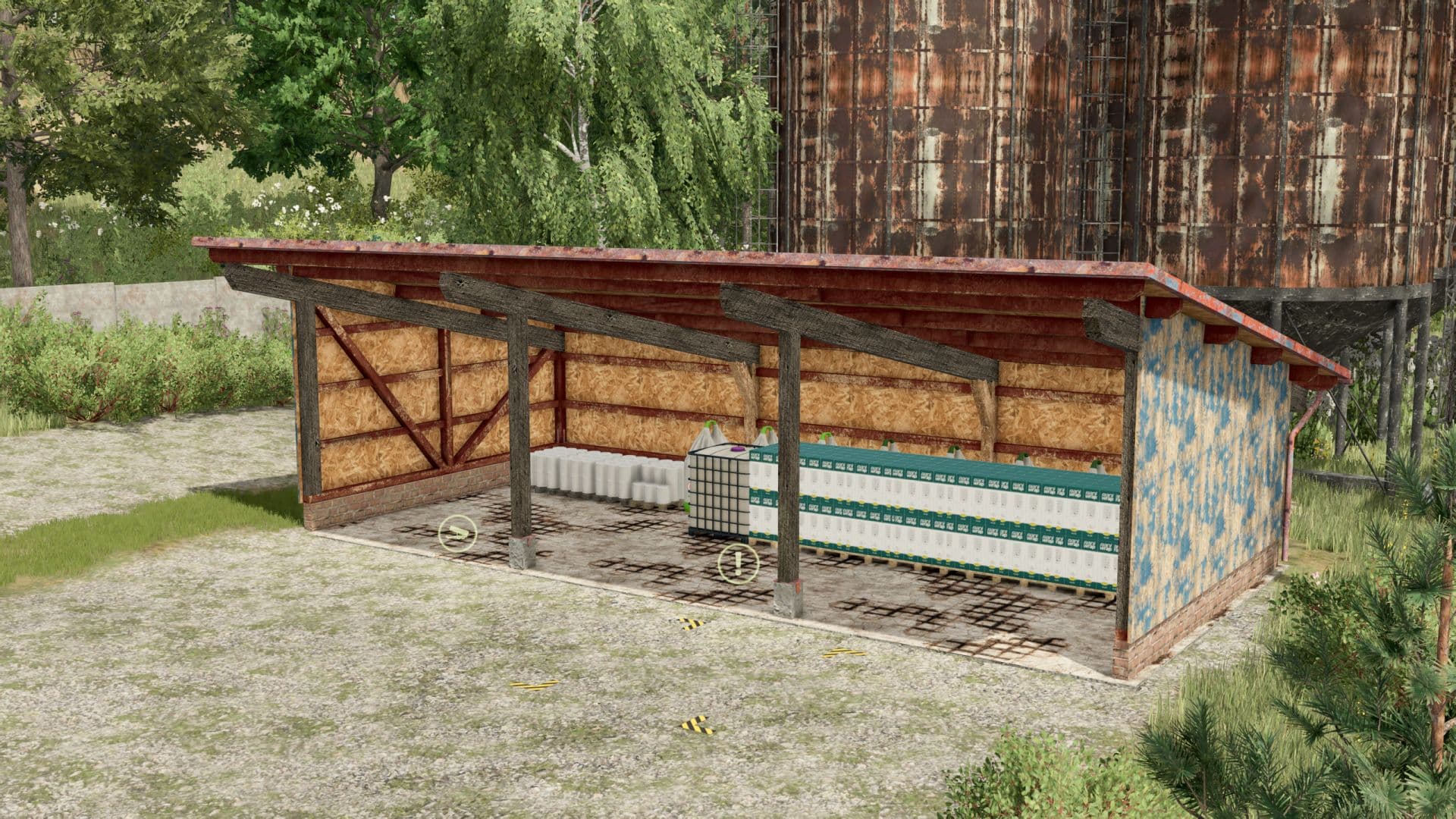 Old pallet storage