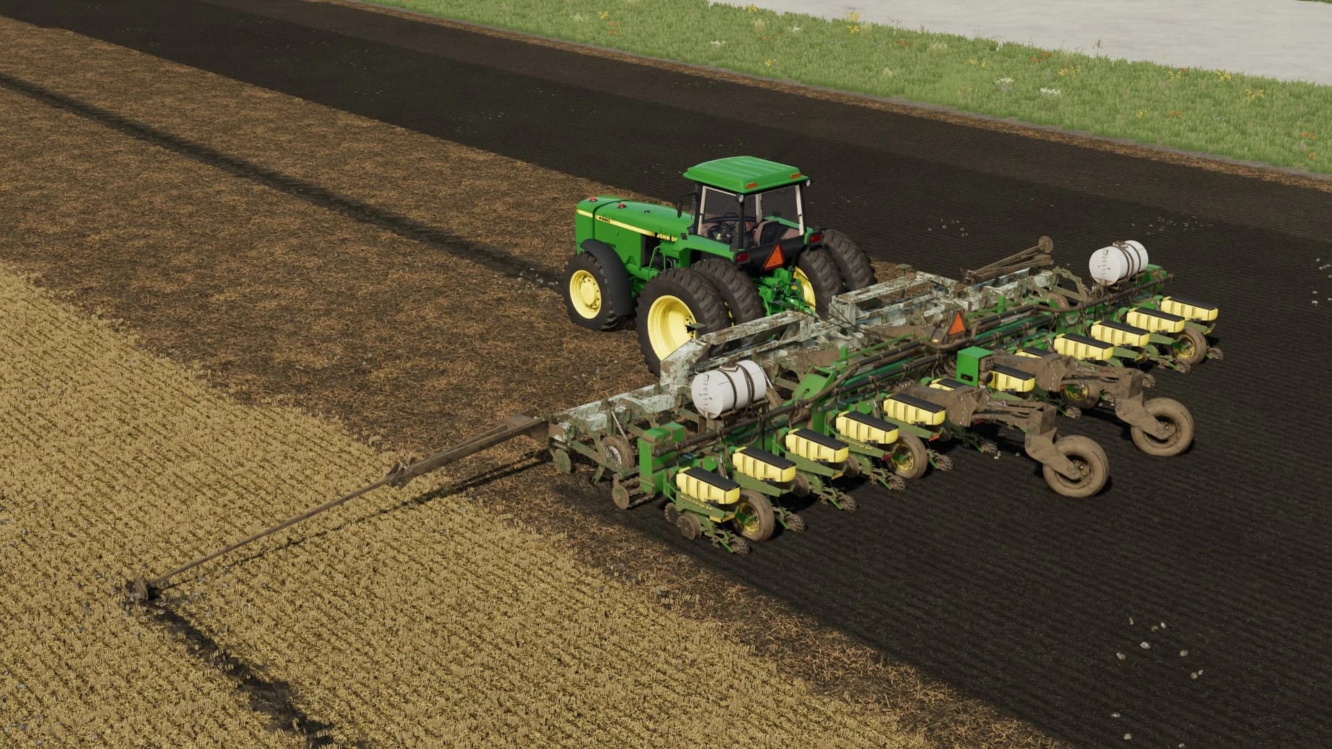 12 ROW KMC RIPPER WITH BASKETS PLANTER