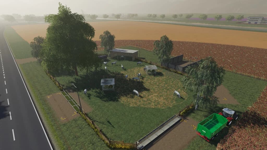 HAPPY BIG HORSE FARM