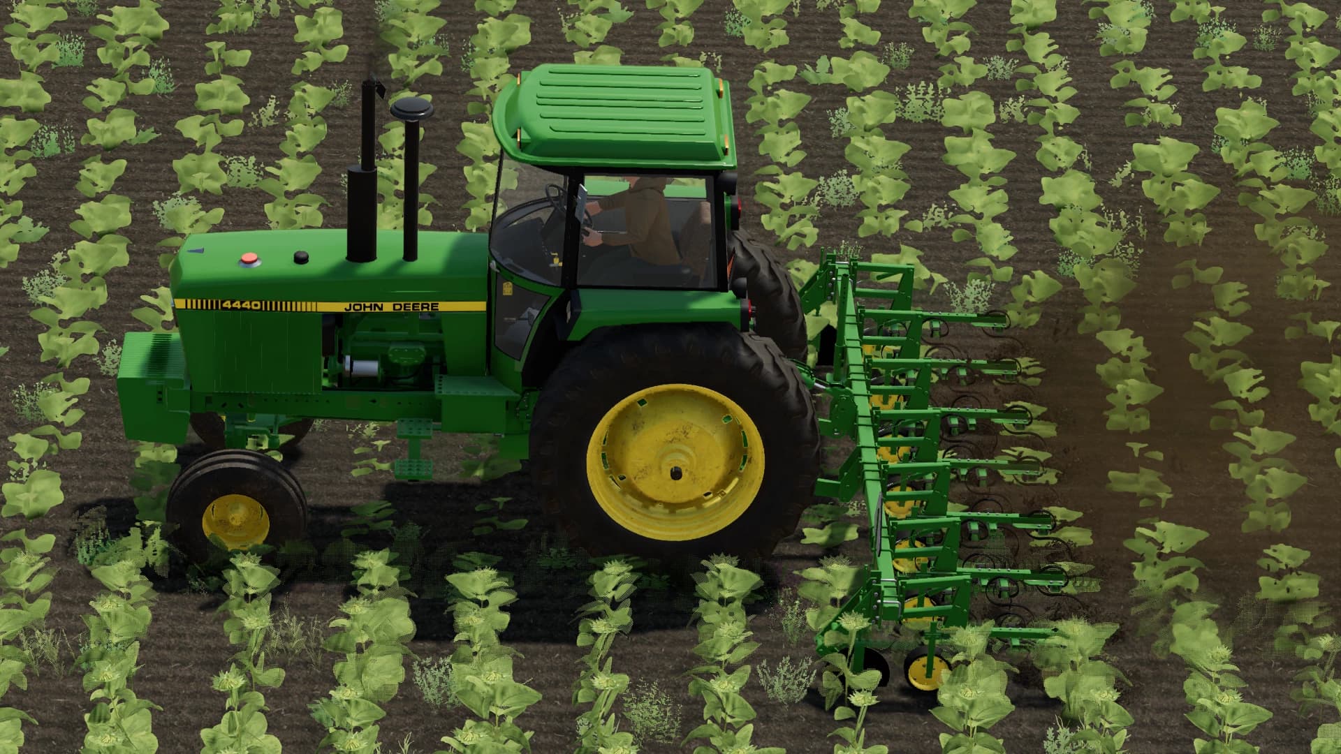 JOHN DEERE 825 ROW-CROP CULTIVATOR