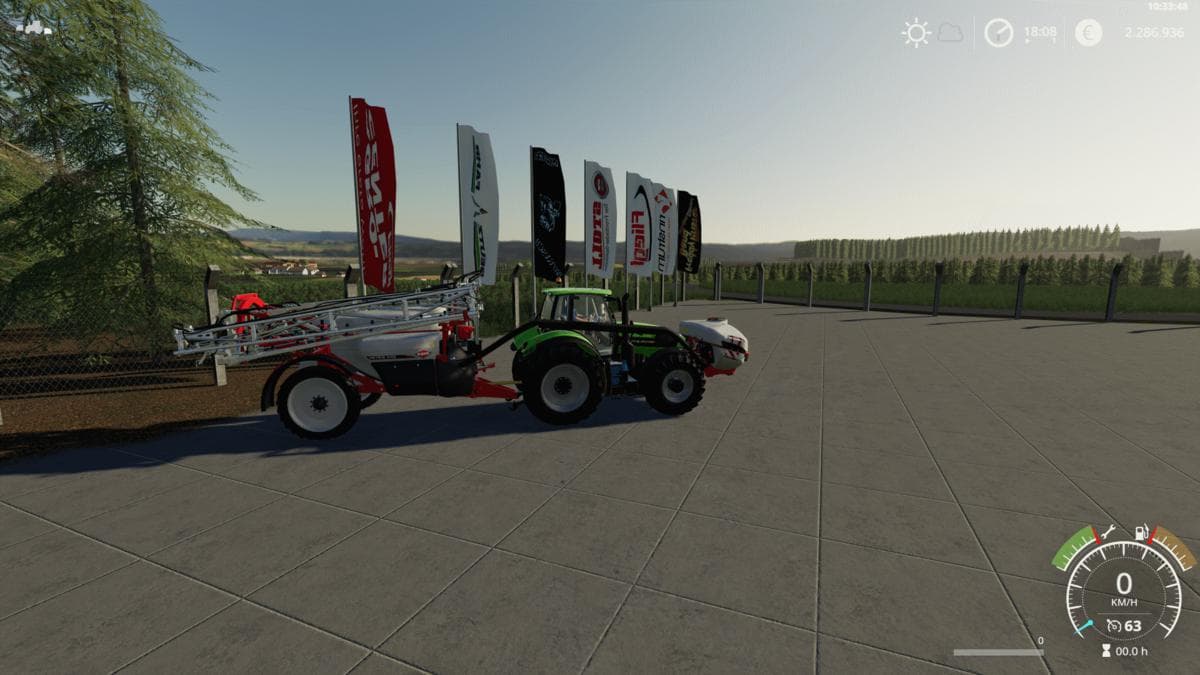 Kuhn Spritzen mit Verschlauchung