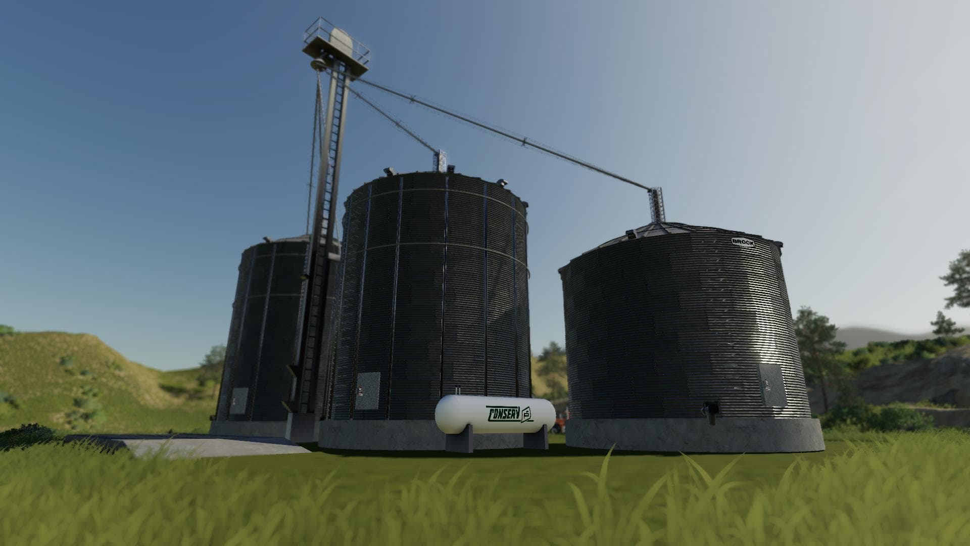 US grain silo complex with dryer