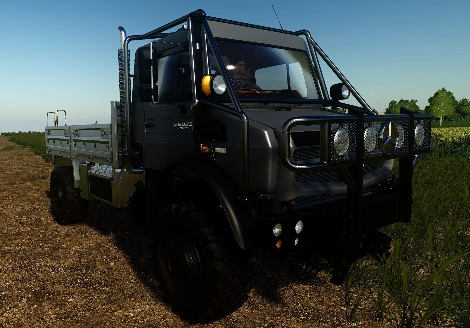 MERCEDES-BENZ UNIMOG U5023