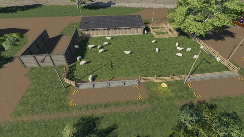 SHEEP HUSBANDRY WITH STRAW AND MANURE