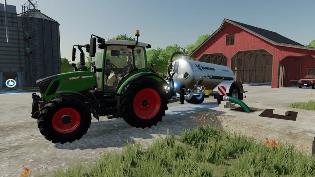 SMALL SQUARE LIQUID MANURE TANK