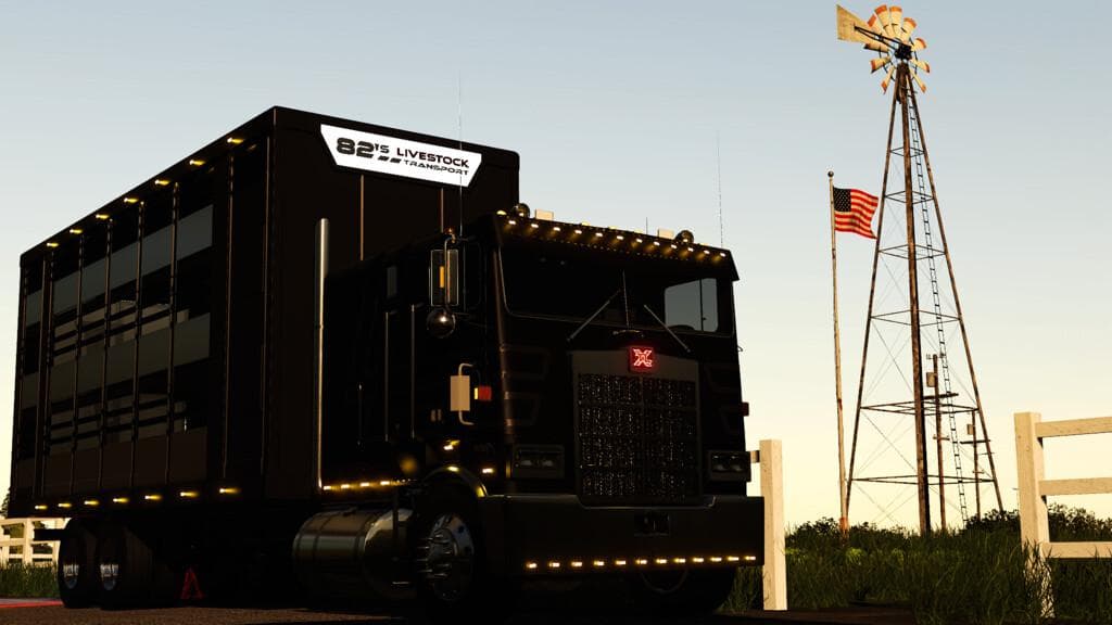 TLX 48FT LIVESTOCK TRAILER