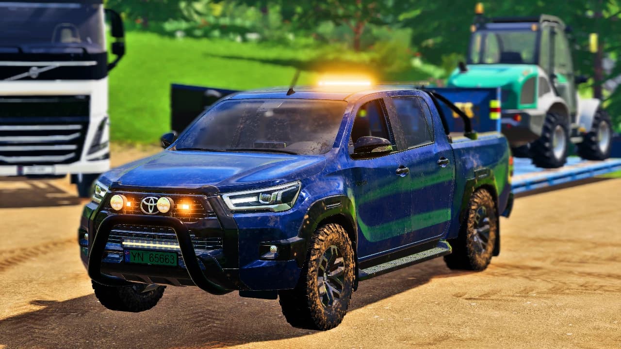 TOYOTA HILUX