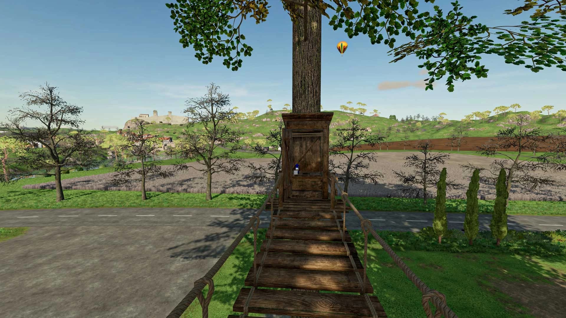 TREE HOUSE