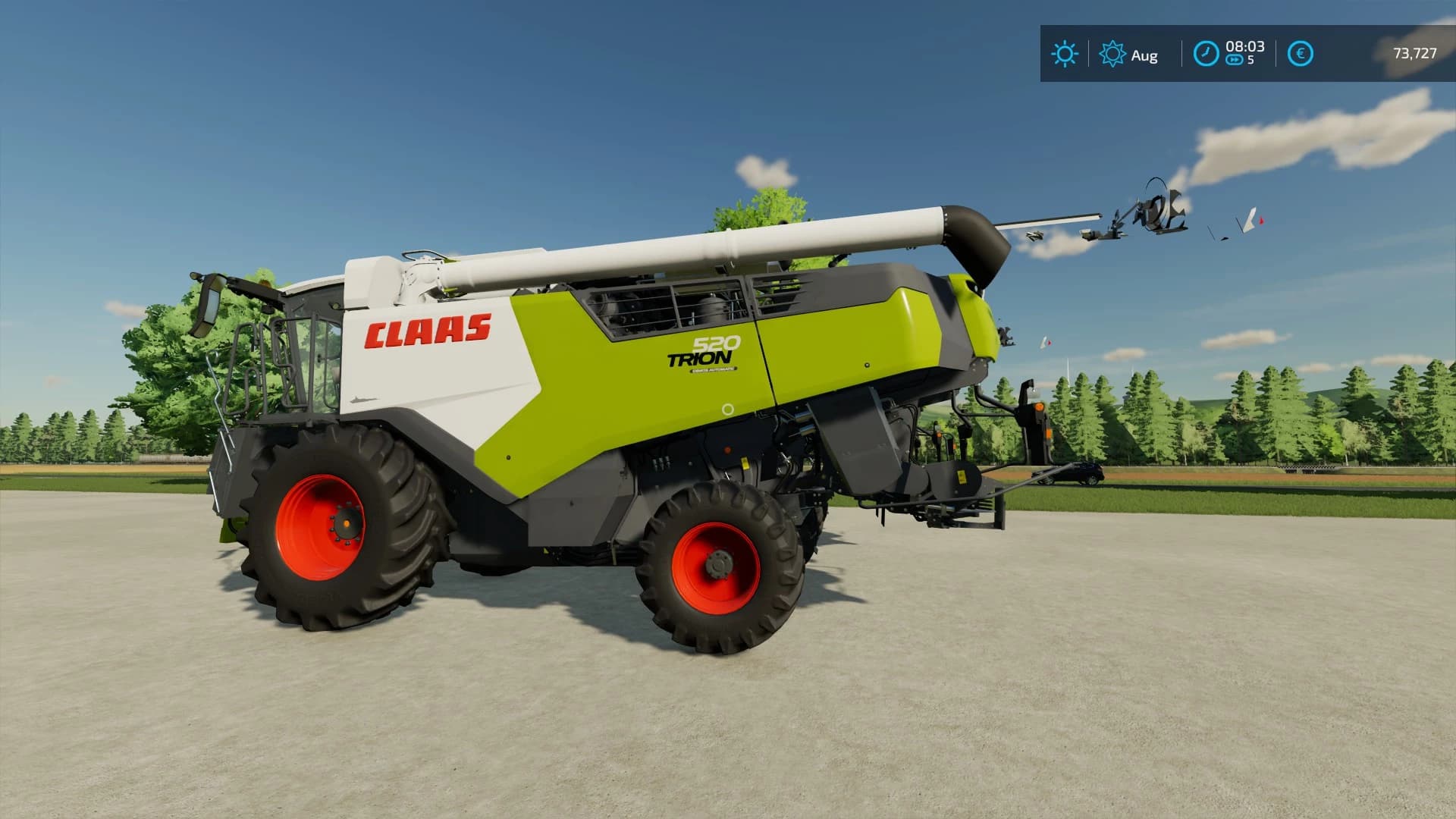 CLAAS TRION 700