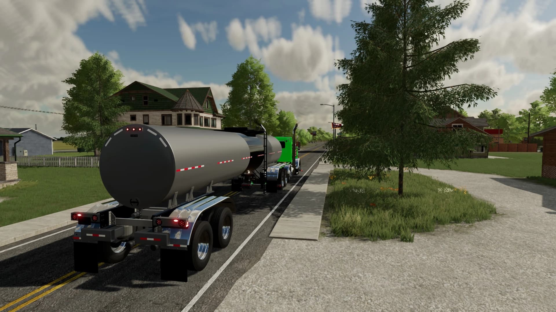 Etnyre Asphalt Tanker