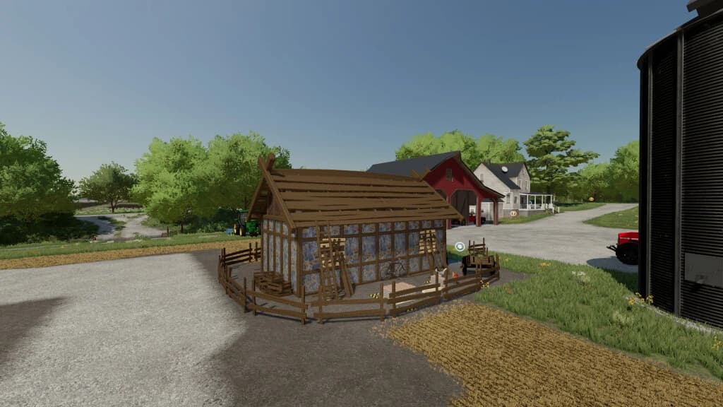 HEN HOUSE