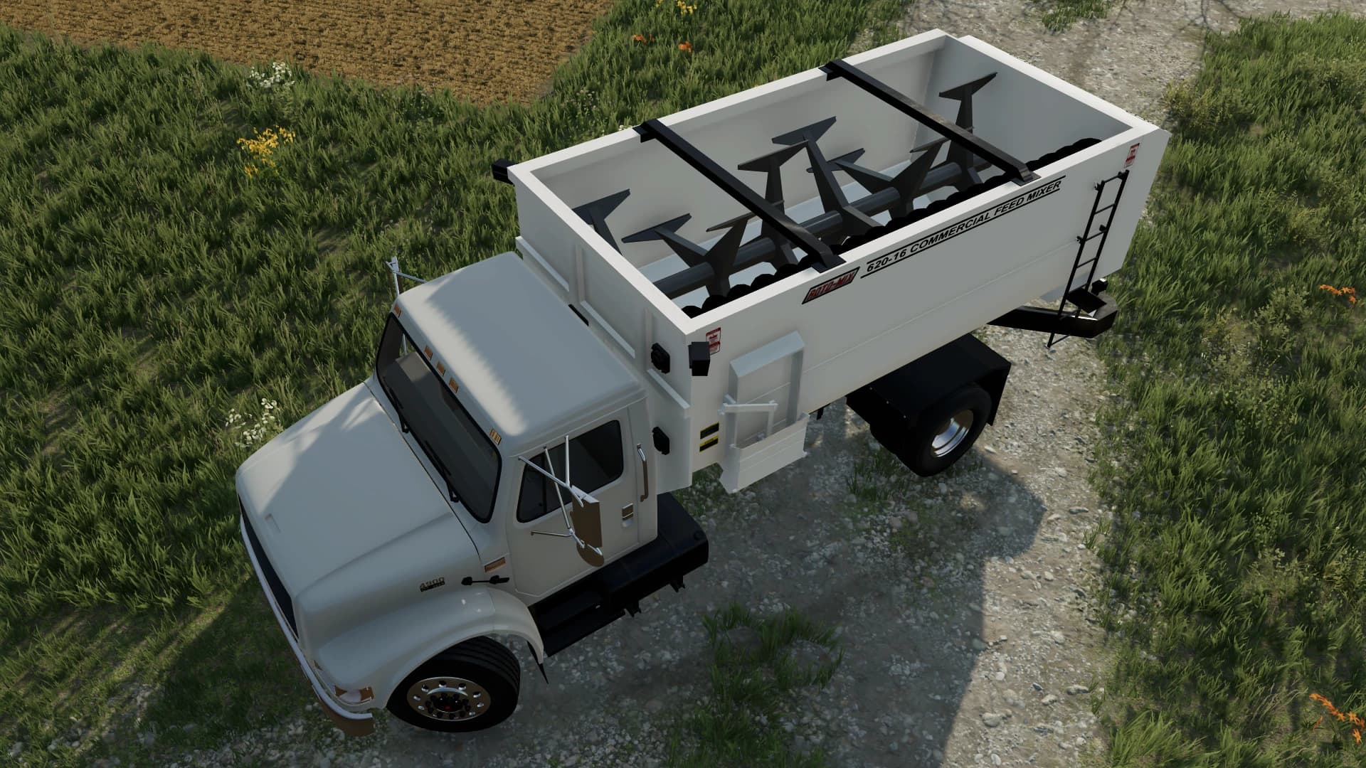 International 4900 Feed Truck