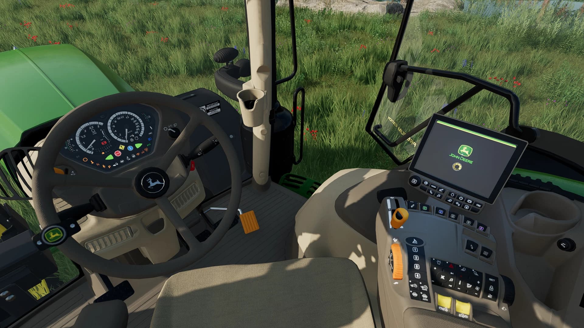 JOHN DEERE 6R LARGE FRAME SERIES 2015