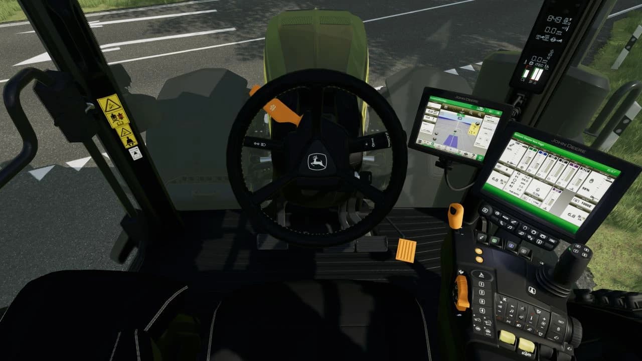 JOHN DEERE 8R BLACKNIGHT EDITION